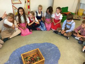 Alle in Tracht!
